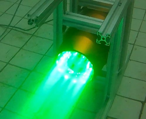 國內(nèi)首臺水下無線光通信商用設備試驗取得成功